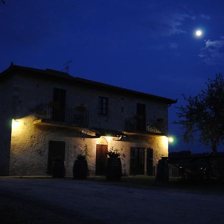 Agriturismo Fattoria Voltrona San Gimignano Luaran gambar