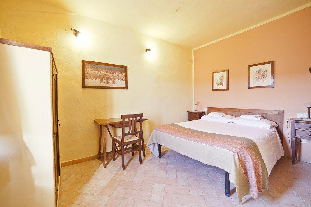 Agriturismo Fattoria Voltrona San Gimignano Luaran gambar