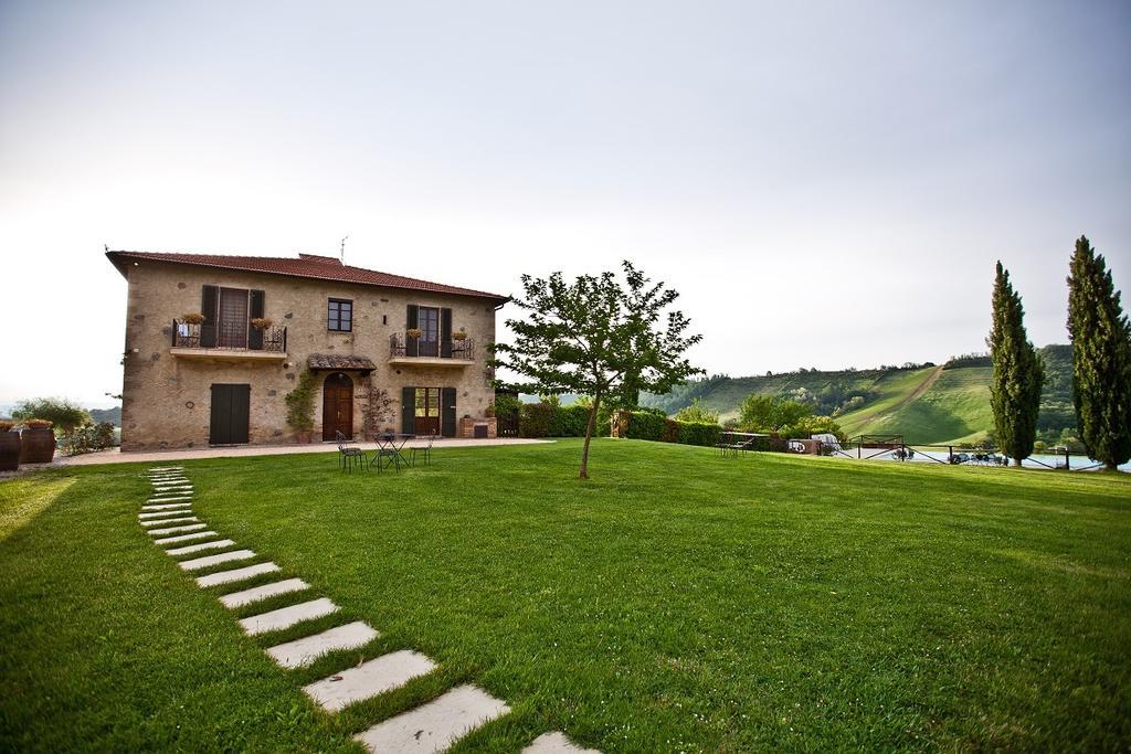Agriturismo Fattoria Voltrona San Gimignano Luaran gambar